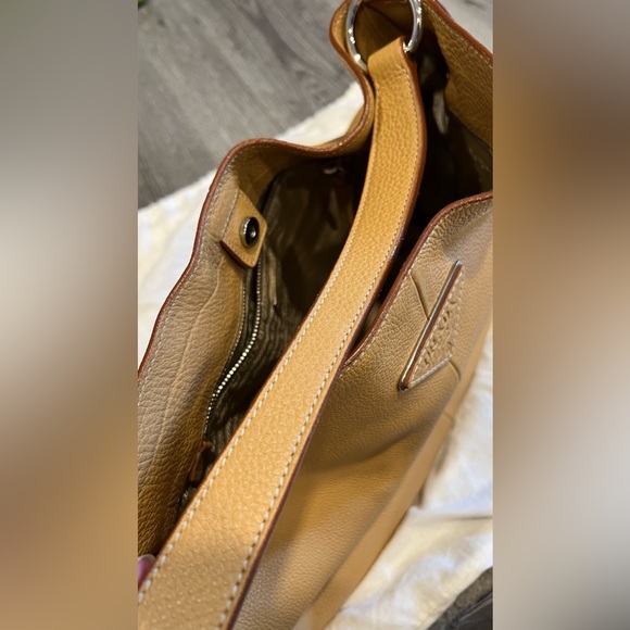 Preloved Prada hobo shoulder bag - Picture 3 of 15